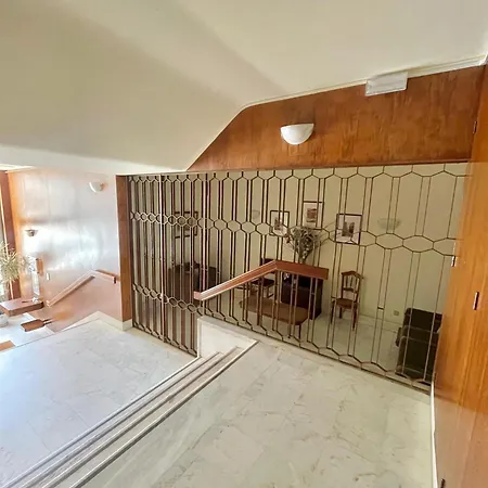 Гостевой дом Classique Otima Localizacao Лиссабон