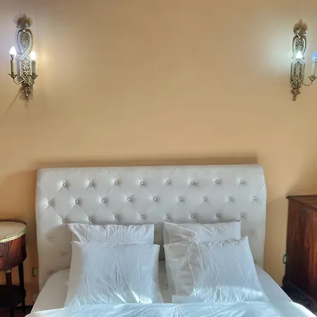 Classique Otima Localizacao Гостевой дом *