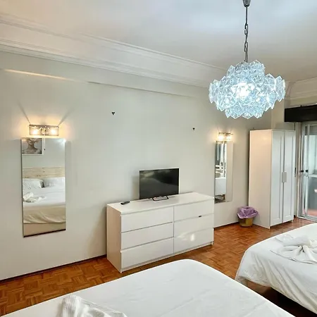 Classique Otima Localizacao Гостевой дом *